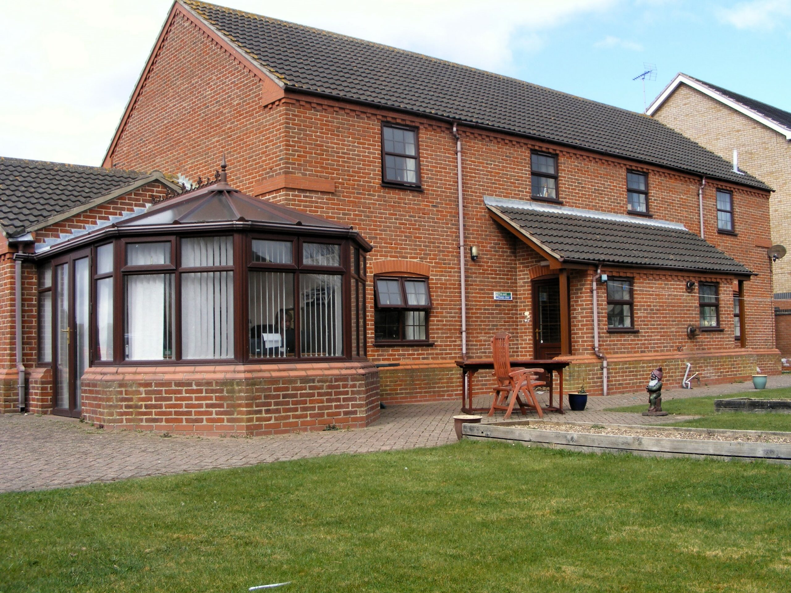 Oak Lodge.